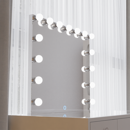 Lumi Vanity Make up Station